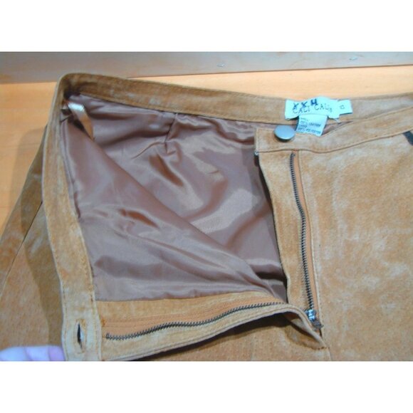 Cali Cali Suede Pants Color is Camel with Coffee Brown Trim Front Pockets Sz 10 - Picture 11 of 12